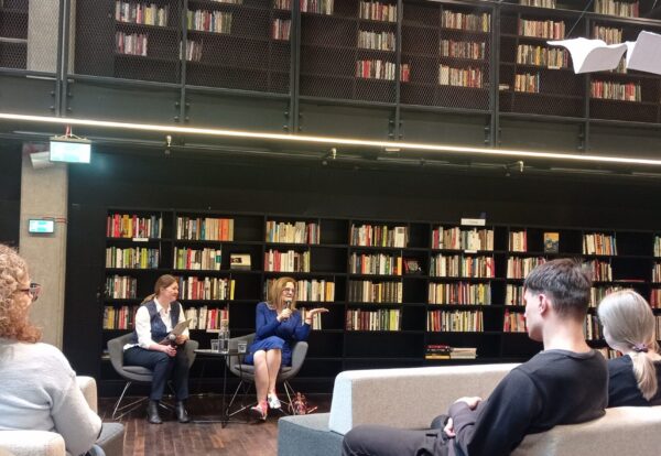 1000087895 1000087895