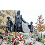 Poczet sztandarowy podczas uroczystości w Gdyni